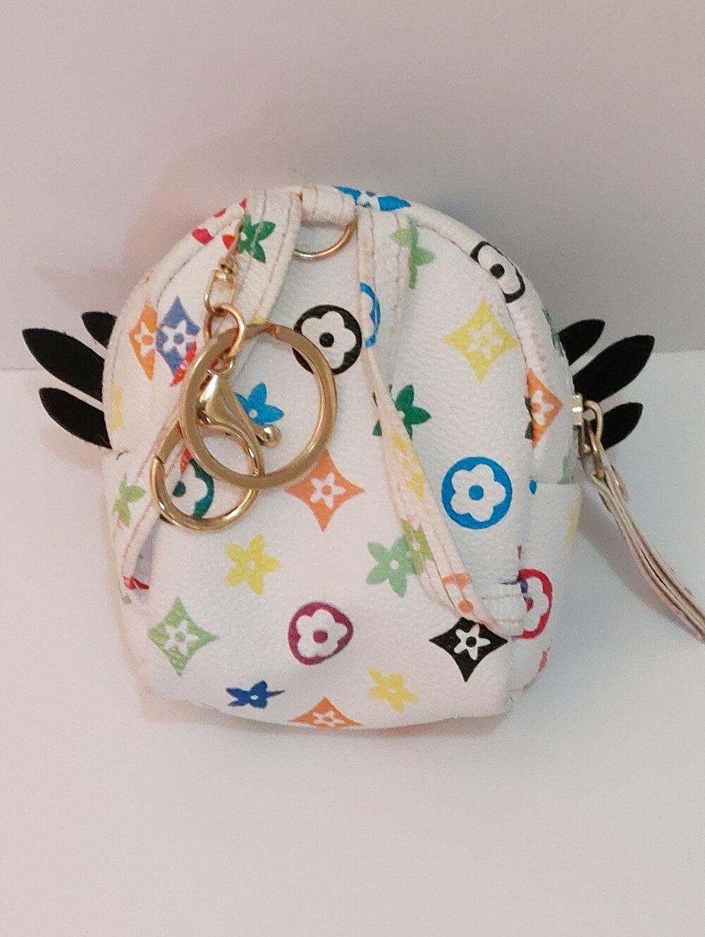 SALE Louis Vuitton White Mini Owl Backpack Bag Charm/Airpods Case - Picture 6 of 7